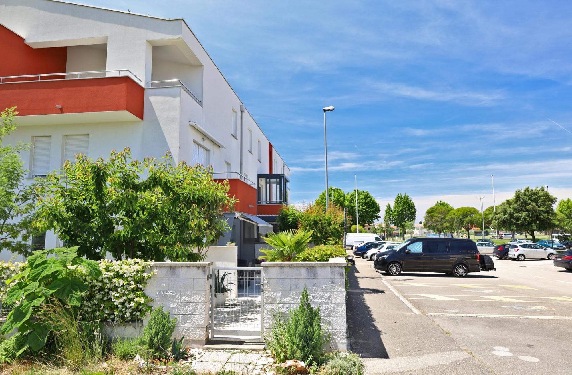 Sofia House With Apartment Ουμάγκ Εξωτερικό φωτογραφία
